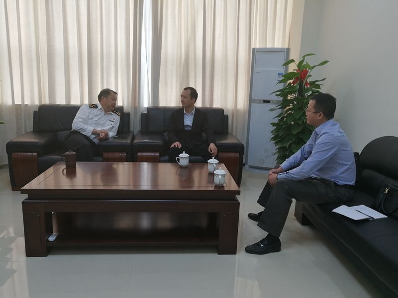 1109防城港市中心支局前往東興海關(guān)商談進一步推動聯(lián)合監(jiān)管合作事宜.jpg