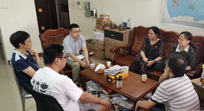 互聯(lián)網(wǎng)-梧州支局-國家外匯管理局梧州市中心支局前往重點(diǎn)涉外企業(yè)開展調(diào)研和政策宣傳活動(dòng)-20210513.jpg